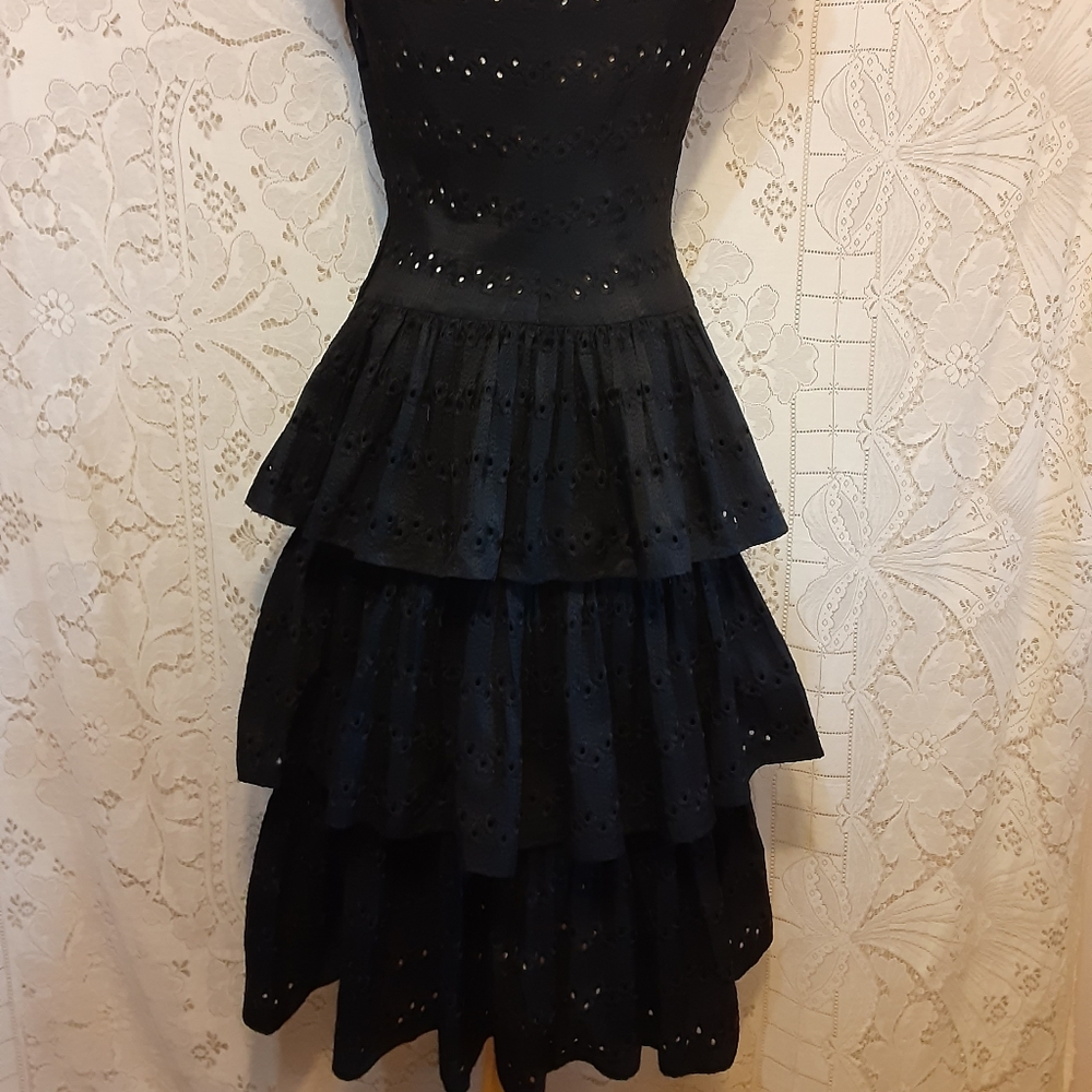 Vintage 1950s LOLITA Eyelet Taffeta Party Dress Size M - Picture 11 of 16